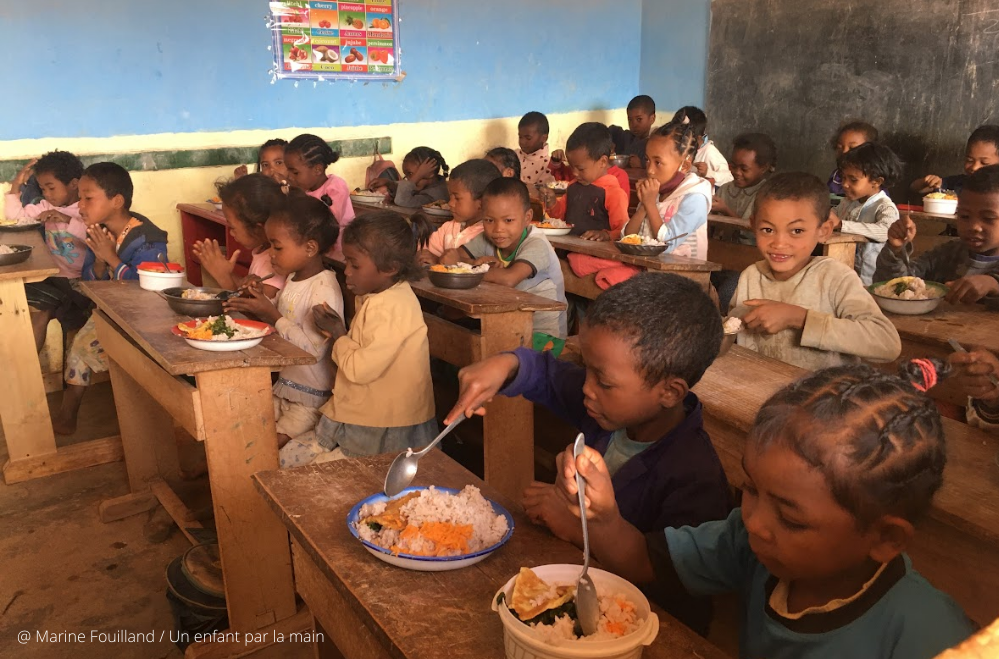 Photo couverture Premier sommet de la Coalition mondiale pour l'alimentation scolaire