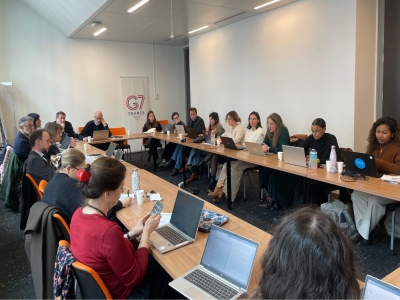 qode interactive strata